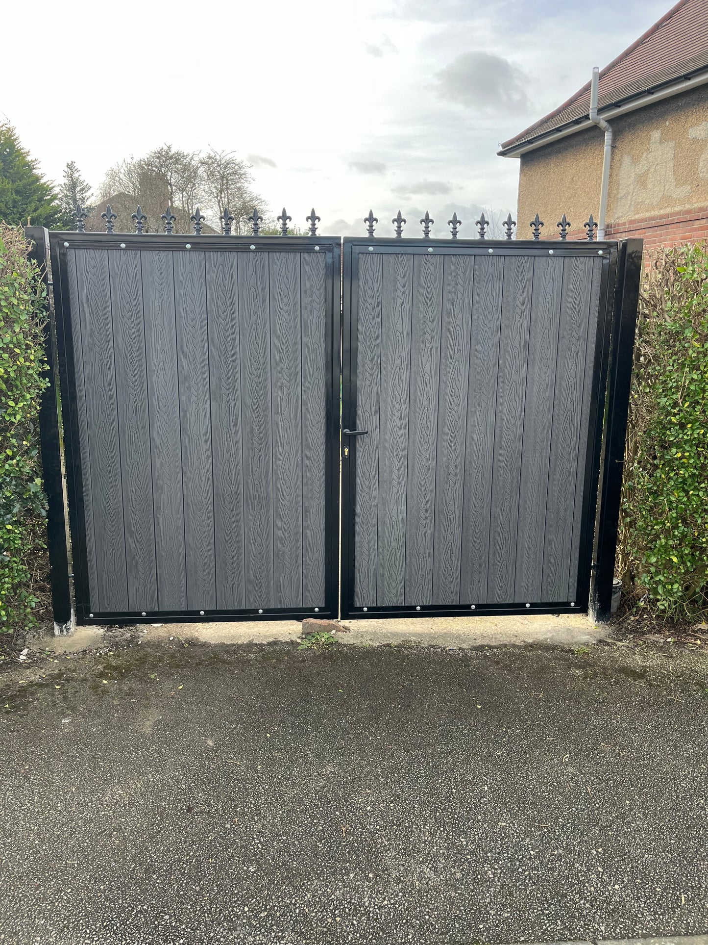 Composite Double Leaf Gates