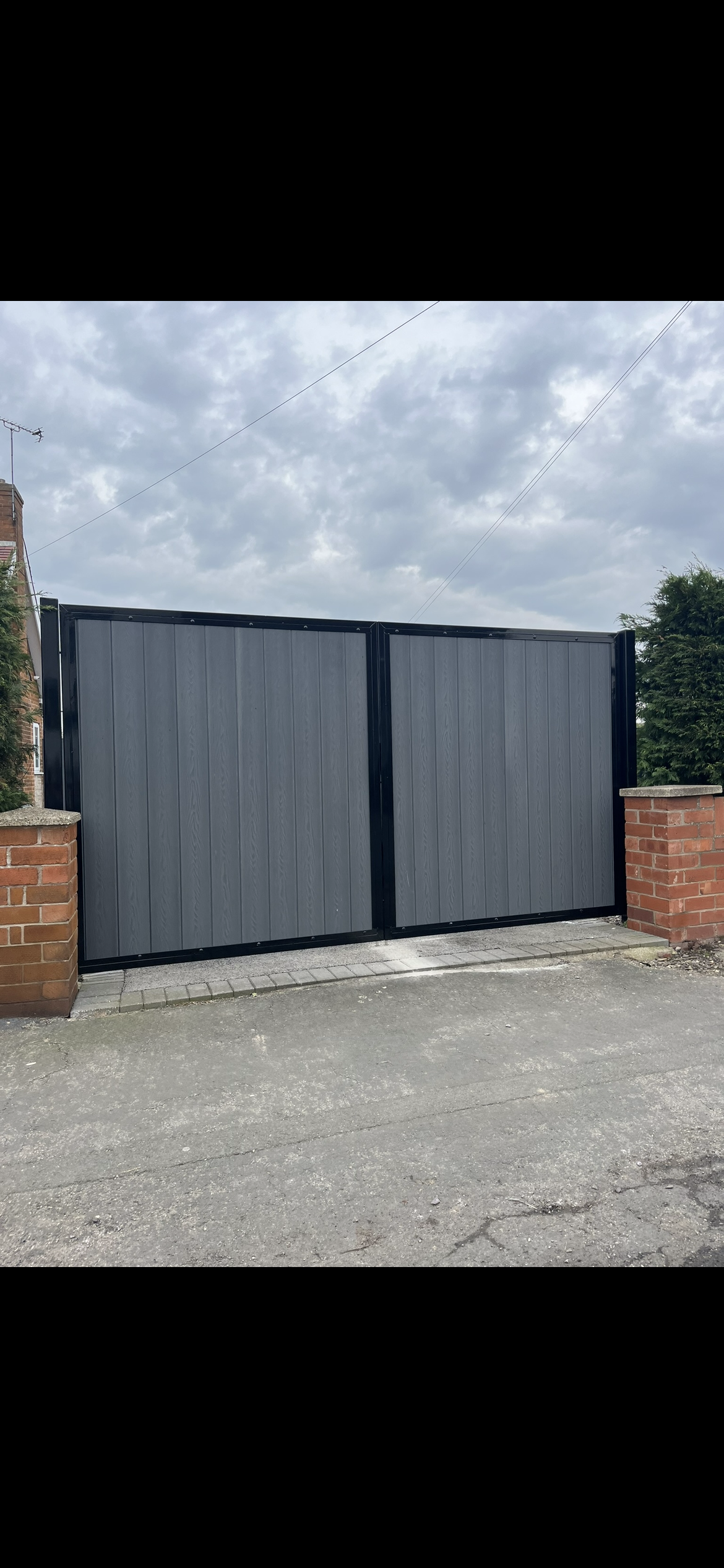 Composite Double Leaf Gates